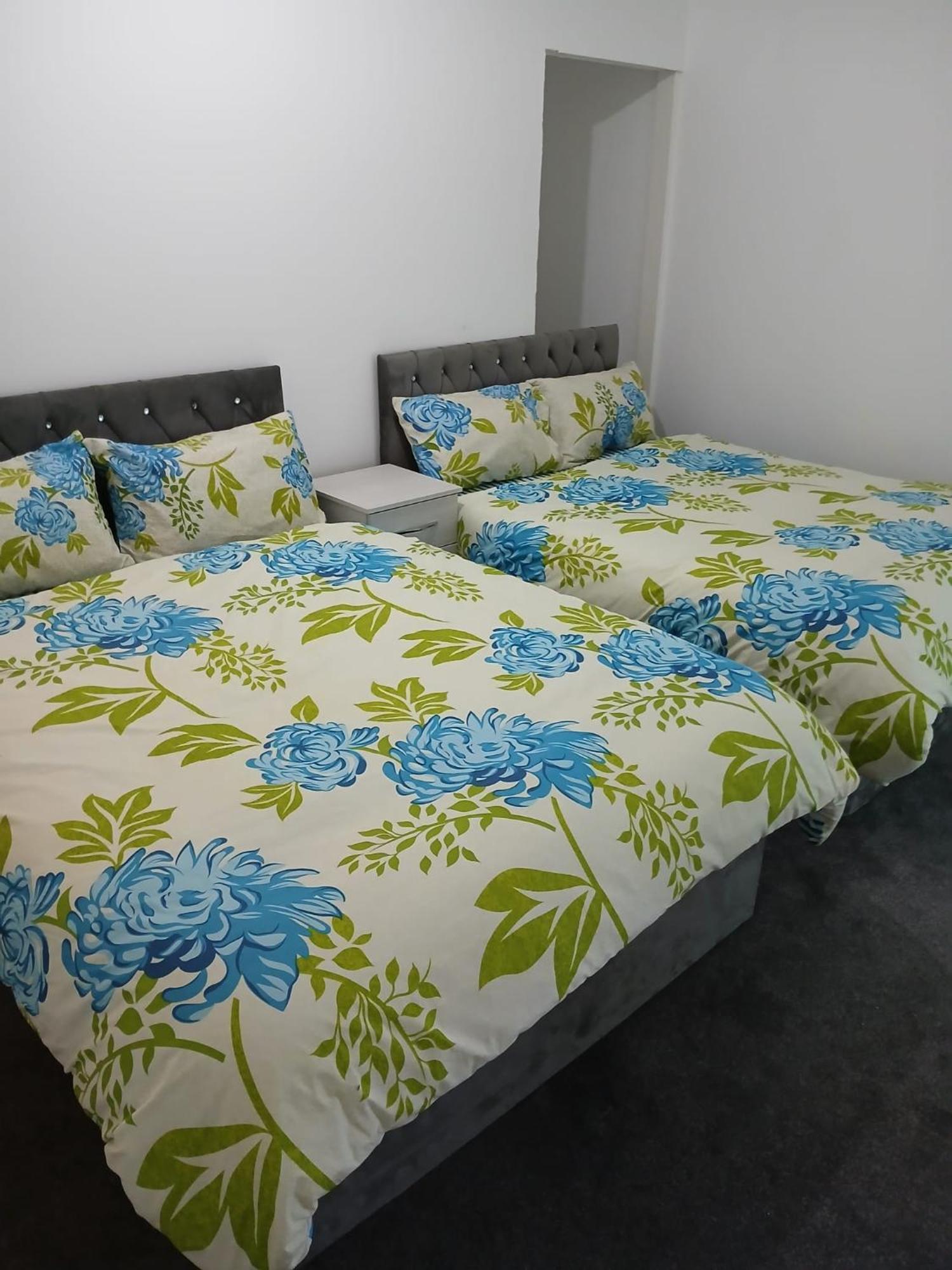 فندق Monarch House مانشستر المظهر الخارجي الصورة